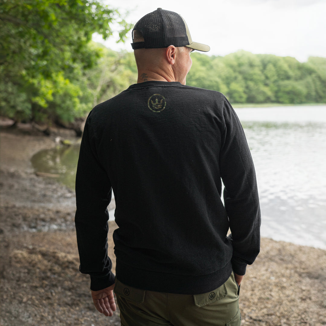 Timeless Crew Jumper - Black