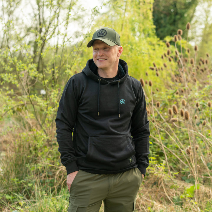 The Kingfisher Hoodie - Black