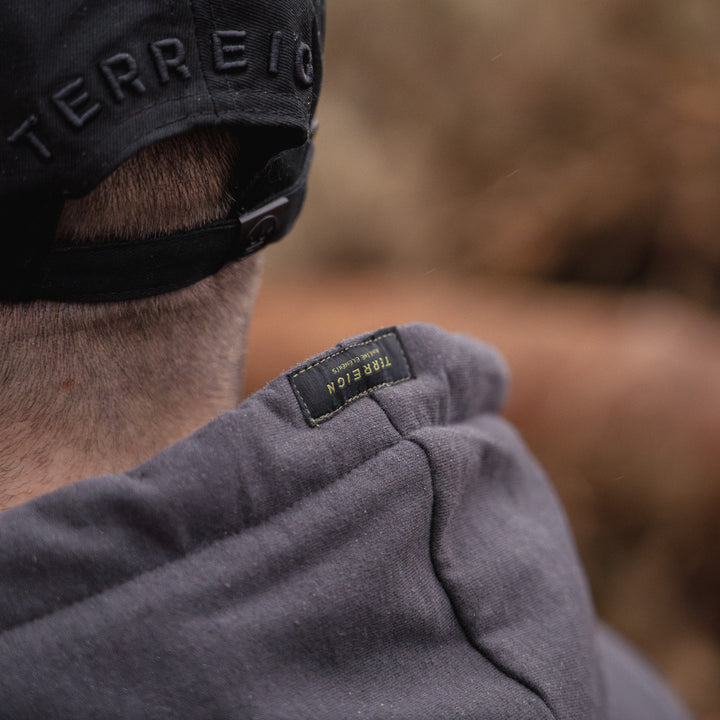 The Kingfisher Hoodie - Charcoal