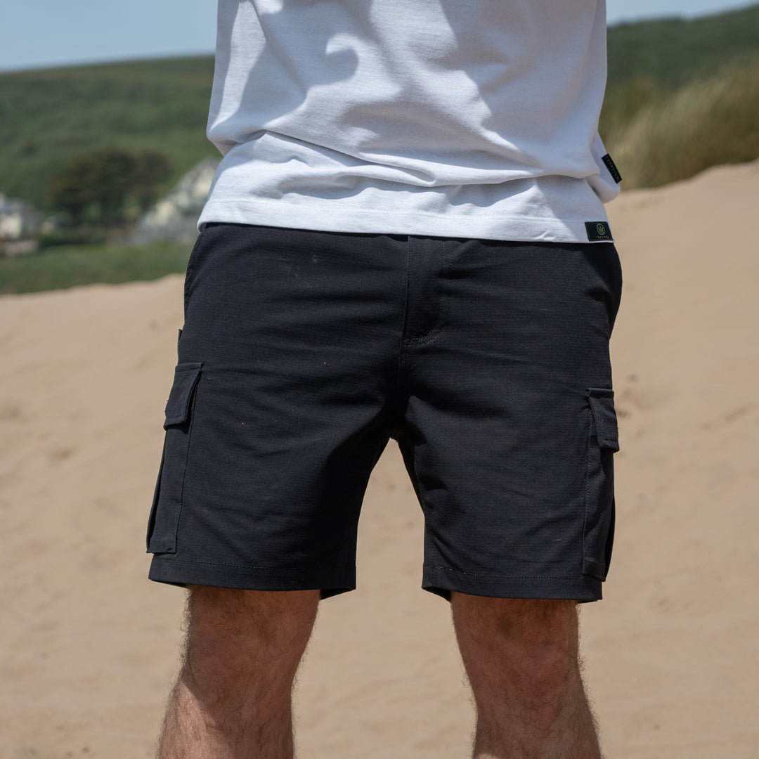 Timeless Cargo Short - Black