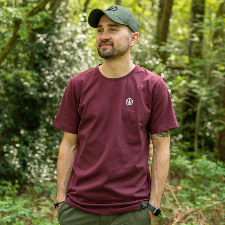 Chronicles T-shirt - Burgundy