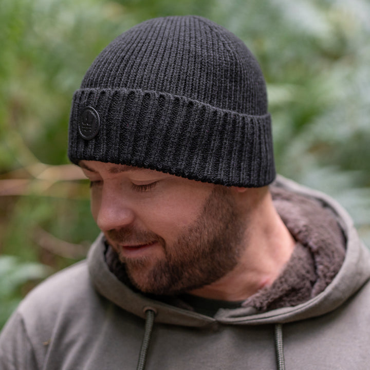 Summit Beanie - Black