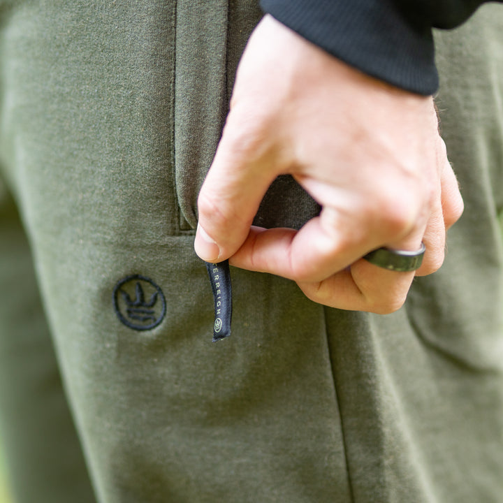 Timeless Joggers with pockets  - Green