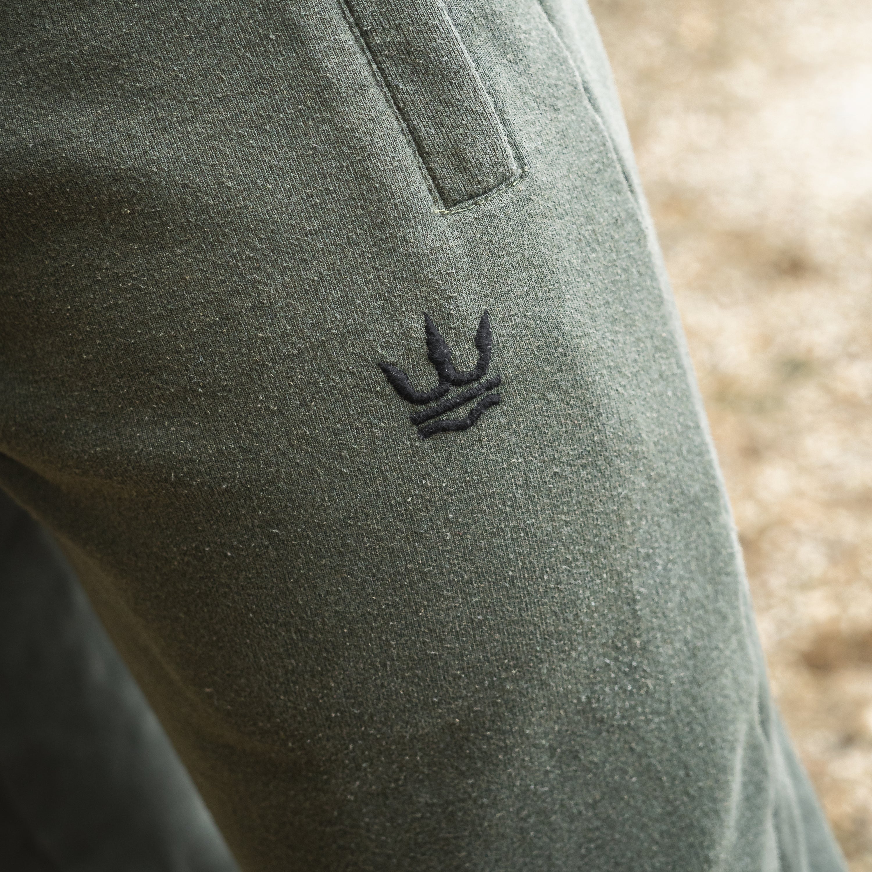 Timeless Joggers Earthy Green