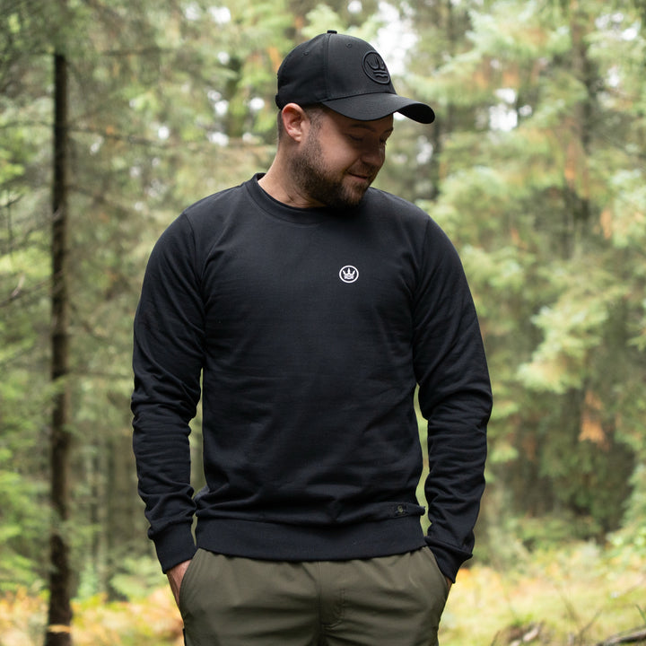 Black Jumper with White Timeless