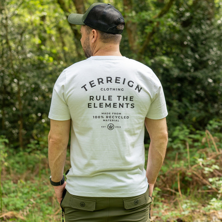 Chronicles T-shirt - White with black