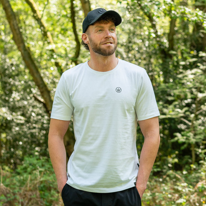 Icon T-shirt - White with camo