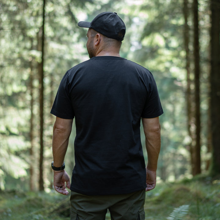 Chesta T-shirt  - Various colours