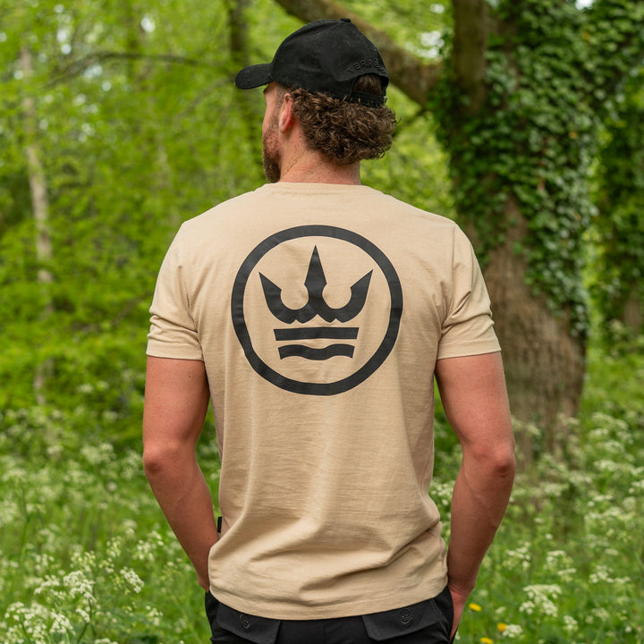 Icon T-shirt - Nude with black