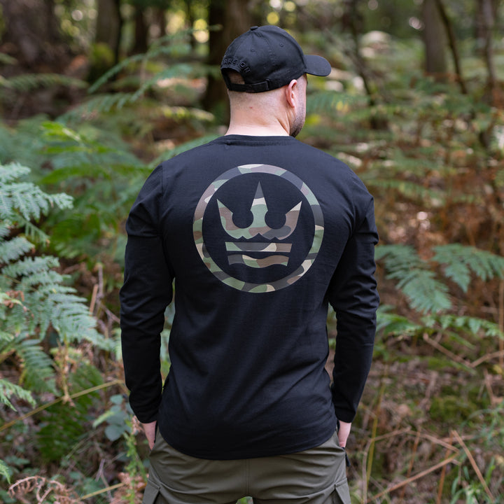 Black Long Sleeve Icon camo T-shirt