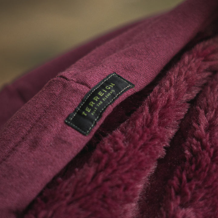 Chesta hoodie - Burgundy with white