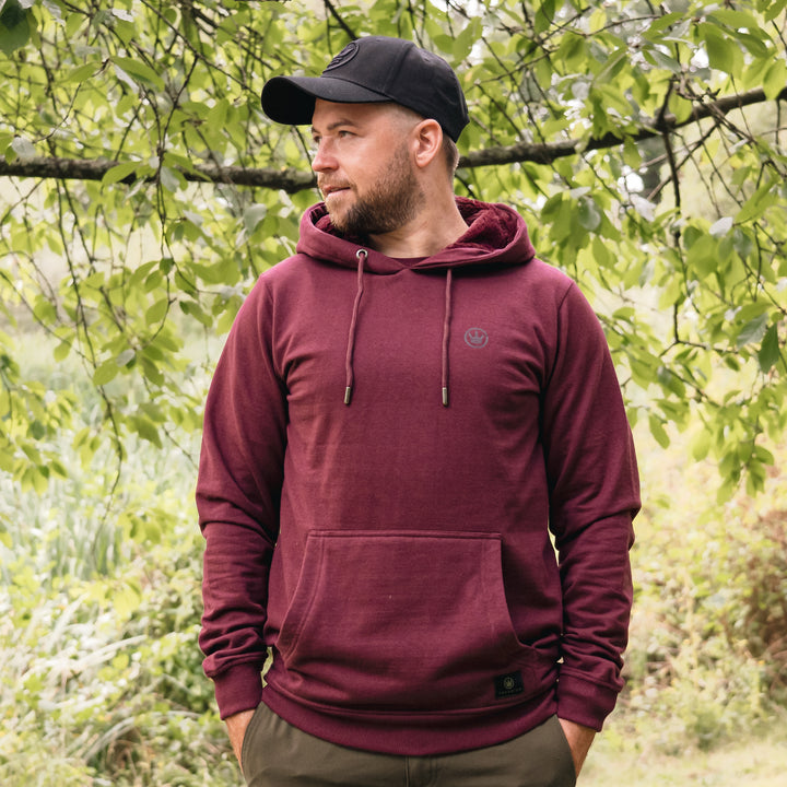 NEW : Chronicles Hoodie Burgundy