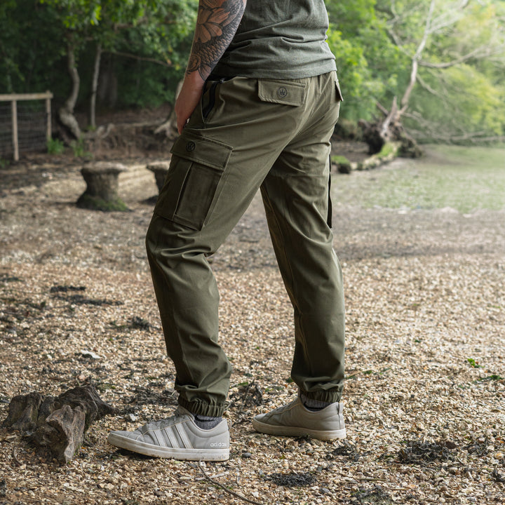 Timeless CUFFED Cargo Trouser - Green