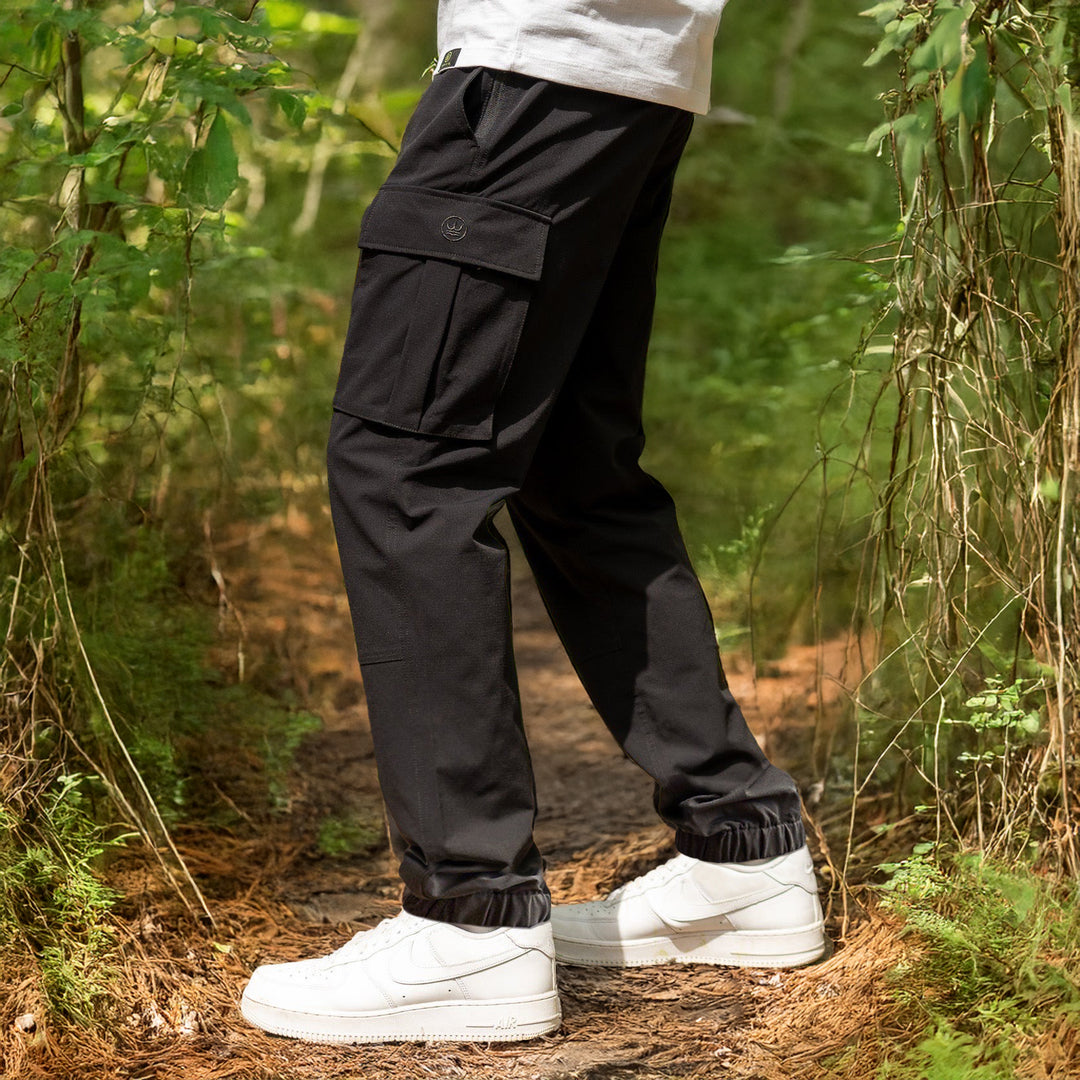Timeless Cuffed Cargo Trouser - Black