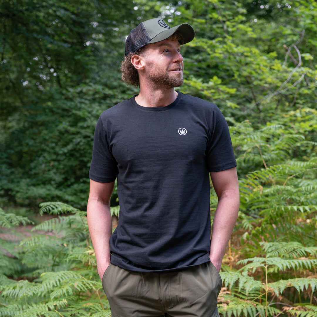 Retro Bobbins T-Shirt - Black with White