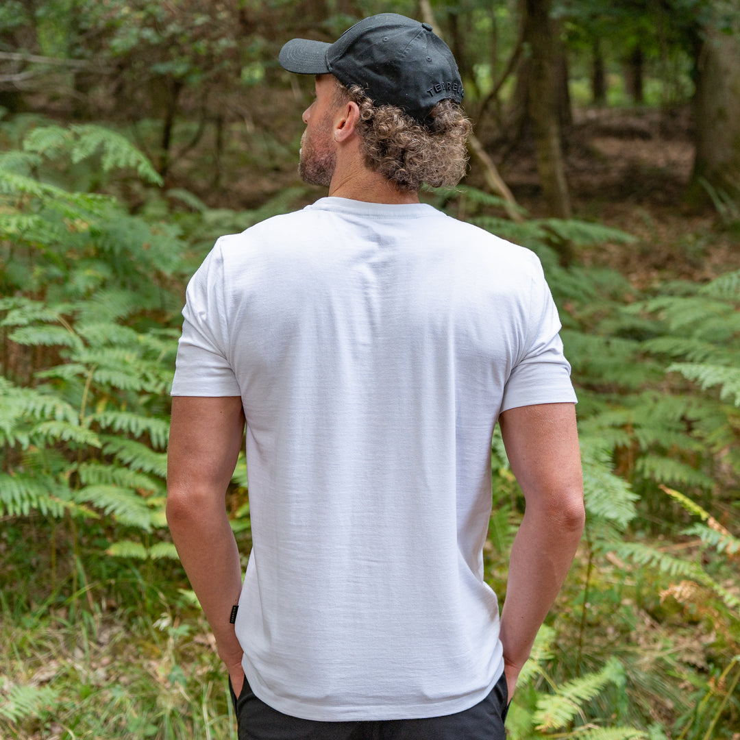 Chesta T-shirt - White with black