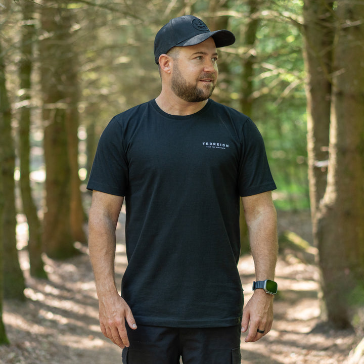 Signature T-shirt - Various Colours