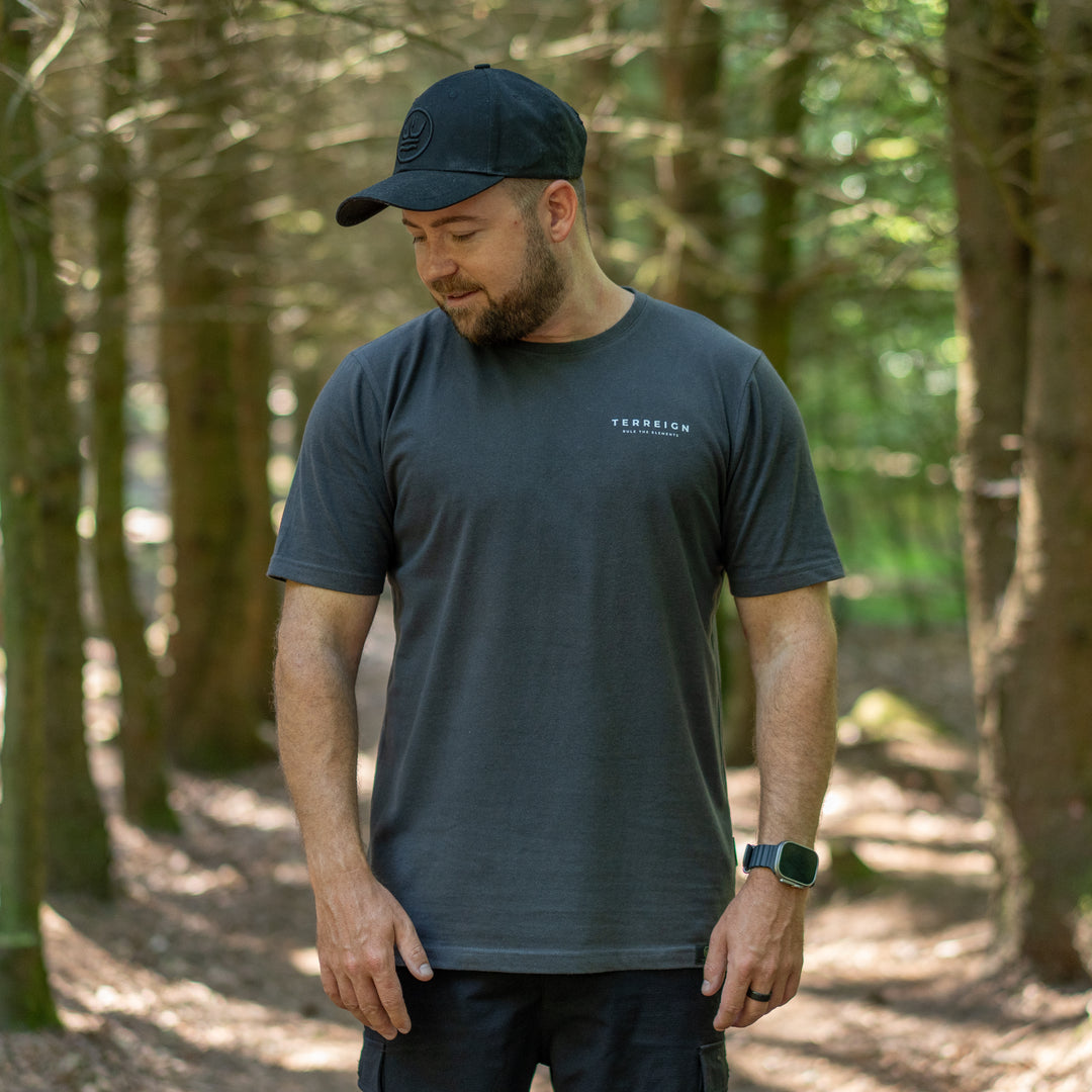 Signature T-shirt - Various Colours