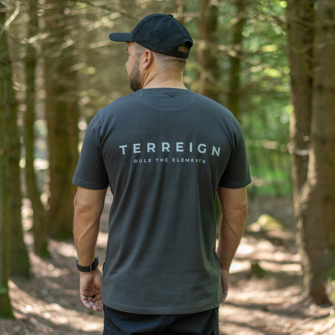 Signature T-shirt - Various Colours