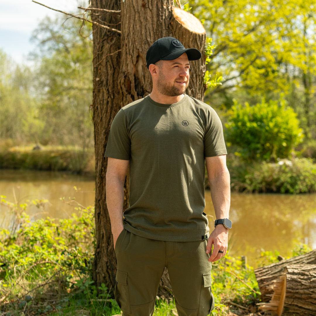 Carpsentials T-shirt