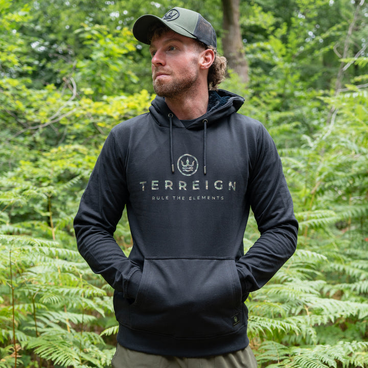 Chesta Hoodie - Black with camo