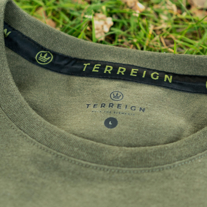 Green Jumper with White Chesta