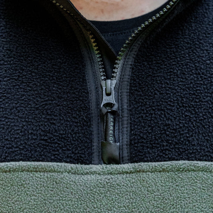 Summer 1/4 Zip Fleece Jumper - Black with Green